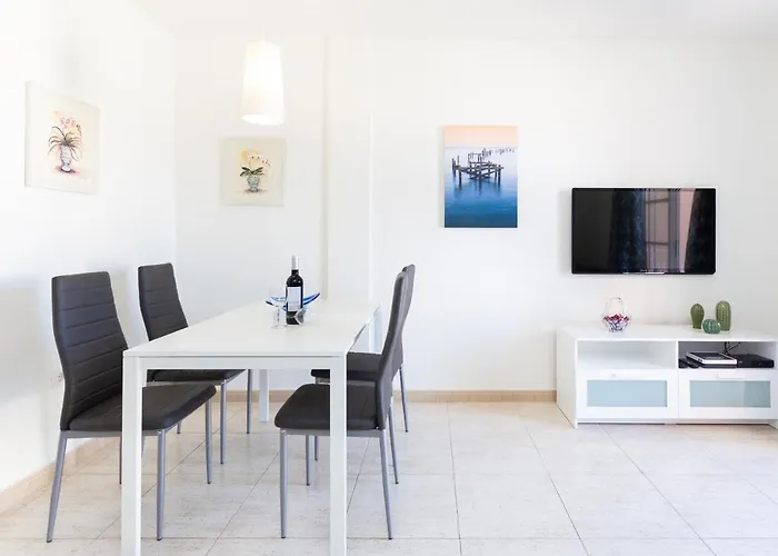 Arco Iris On The Sea With Pool Apartment